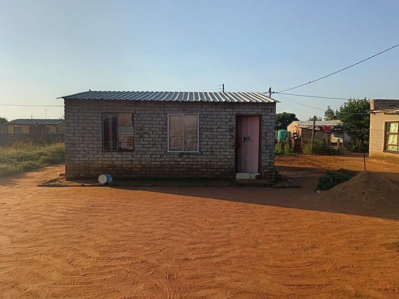 2 Bedroom Property for Sale in Mathibestad North West